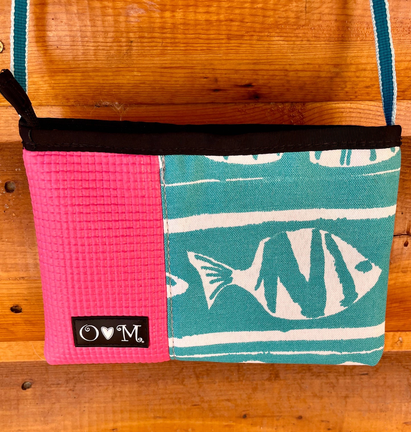 GoGo Pink-Fish Print
