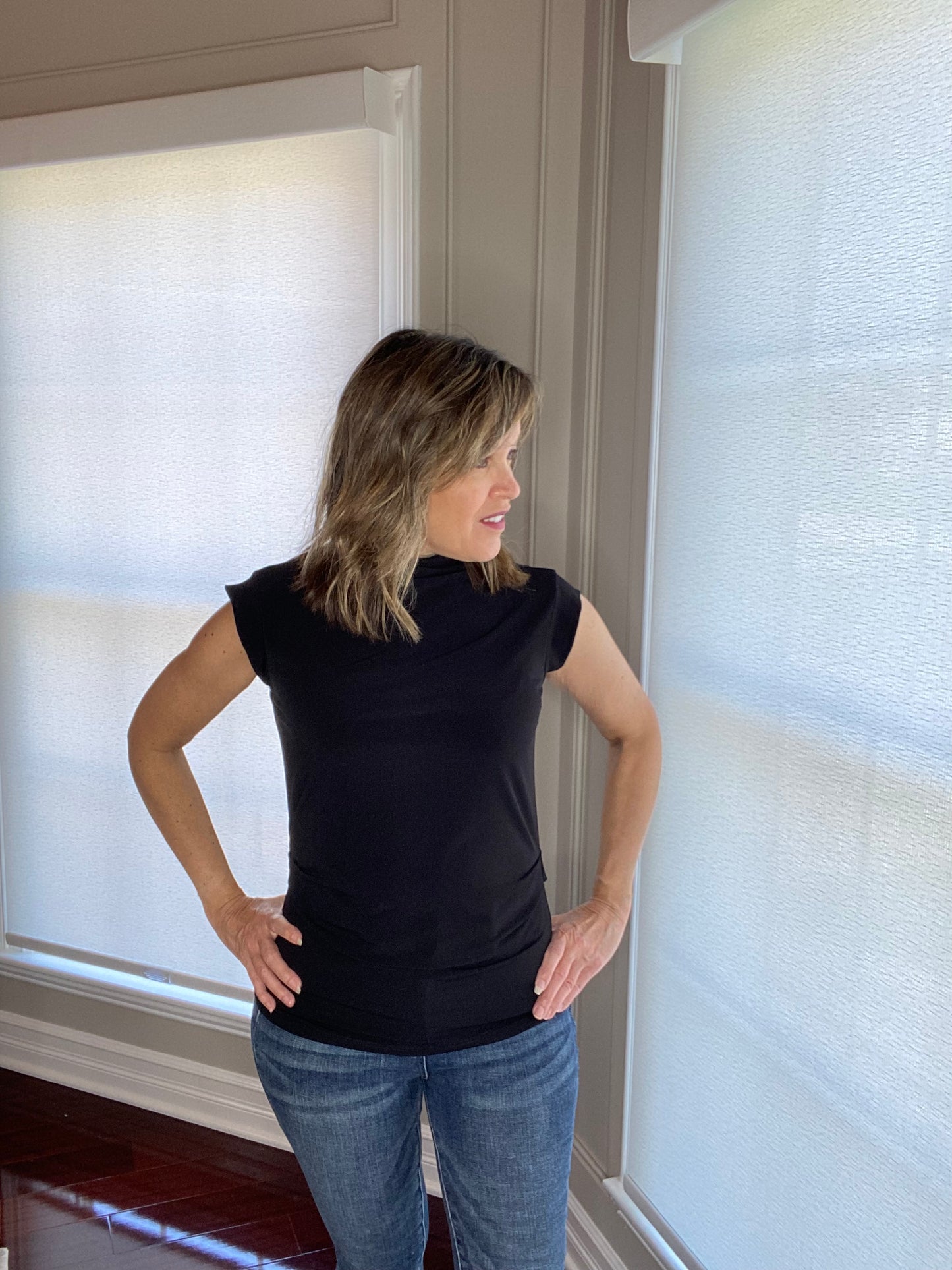 Cap Sleeve Top w/Side Ruching
