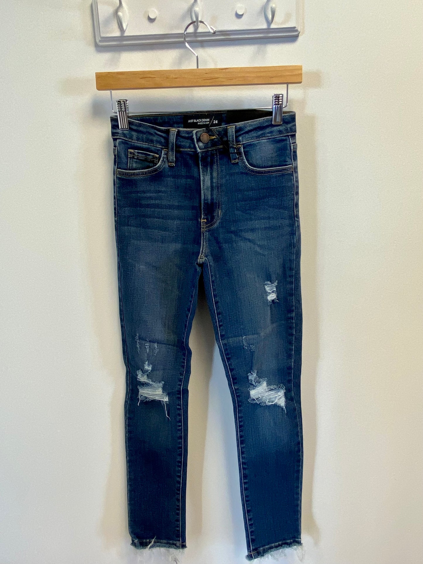 High Rise Destructed Skinny