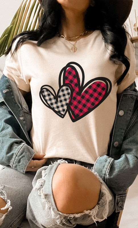 Plaid Heart Valentines Day Graphic Tee *Online Exclusive*