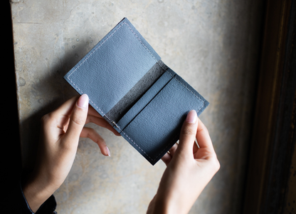 Minimalist Unisex Leather Wallet