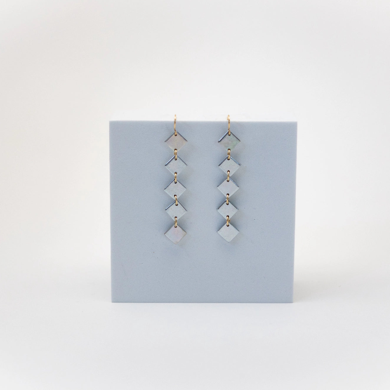 Mend on the move Turn a Corner Earrings