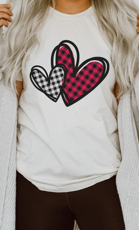 Plaid Heart Valentines Day Graphic Tee *Online Exclusive*