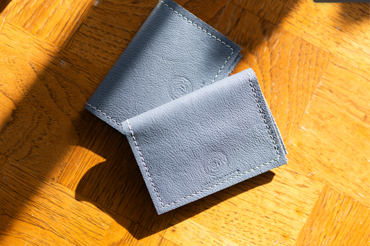 Minimalist Unisex Leather Wallet